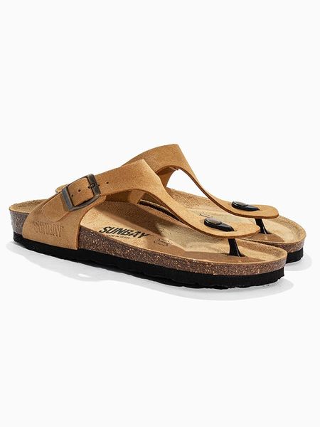 Sunbay Skórzane japonki "Tulipe" w kolorze jasnobrązowym rozmiar: 41. Brązowe klapki Sunbay, bez wzorów, ze skóry, z otwartym noskiem, bez obcasa. Za 143,90 zł.