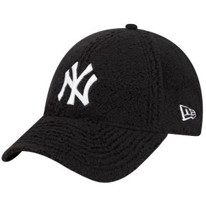 Czapka z daszkiem damska Teddy 9FORTY New York Yankees Cap. Czarne czapki New Era, bez wzorów, z poliesteru. Za 149,99 zł.