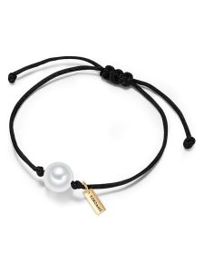 Yokoamii Bransoletka z perłą rozmiar: onesize. Białe bransoletki Yokoamii, z perłą. Za 26,99 zł.