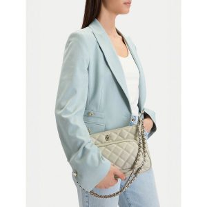 Torebka Badura. Zielone torebki klasyczne Badura, bez wzorów, bez dodatków. Za 249,99 zł.