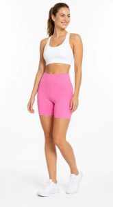 Krótkie legginsy damskie 4F 4FRSS26TSTIF036. Zielone legginsy 4f, bez wzorów, z dzianiny, krótkie. Za 45,99 zł.