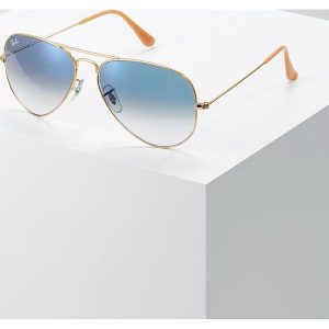 RayBan AVIATOR Okulary przeciwsłoneczne gold crystal gradient light blue. Okulary przeciwsłoneczne marki Ray-Ban. Za 569,00 zł.