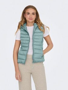 ONLY Kamizelka pikowana w kolorze turkusowym rozmiar: XL. Niebieskie kamizelki ONLY, xl, bez wzorów, bez kołnierzyka, bez ramiączek, bez kaptura. Za 109,78 zł.