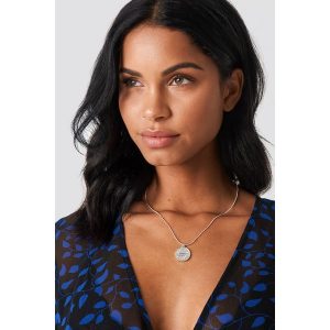 NA-KD Accessories Naszyjnik Aries - Silver. Naszyjniki marki NA-KD Accessories. Za 32,00 zł.