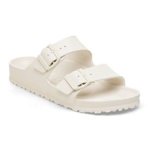 Klapki damskie Birkenstock Arizona Essentials EVA Eggshell. Białe klapki Birkenstock, bez wzorów, bez obcasa. Za 189,99 zł.