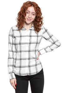 KOSZULA DAMSKA KOSZULA WRANGLER REGULAR 1PKT SHIRT OFF WHITE W5Q5OR737 112130294. Białe koszule Wrangler, s, bez wzorów, bez kołnierzyka, bez ramiączek. Za 129,99 zł.