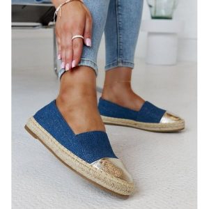 Niebiesko-złote błyszczące espadryle Surana niebieskie. Niebieskie espadryle bez wzorów, z materiału, bez obcasa. Za 81,83 zł.