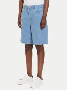 ONLY Szorty jeansowe Frida 15360438 Niebieski Regular Fit. Niebieskie szorty ONLY, bez wzorów, z bawełny. Za 139,99 zł.