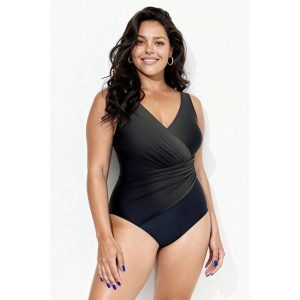 Damskie Kostium kąpielowy gradient drapowanie miękkie miseczki. Zielone stroje jednoczęściowe Ulla Popken, bez wzorów, z elastanu. Za 279,99 zł.