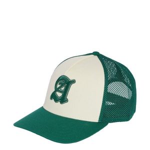 Czapka z daszkiem i grafiką Stadium. Białe czapki ADIDAS, bez wzorów, eleganckie. Za 119,00 zł.
