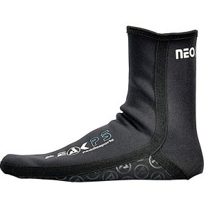 Skarpety neoprenowe Peak Neo Socks antypoślizgowe. Czarne skarpetki PEAK PADDLESPORTS, bez wzorów, z neoprenu. W wyprzedaży za 109,00 zł.