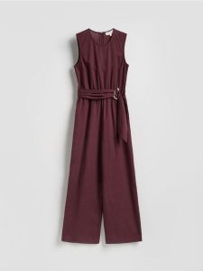 Kombinezon z lyocellu - burgundowy. Czerwone kombinezony Reserved, l, bez wzorów, z lyocellu, bez kołnierzyka, bez ramiączek. Za 259,99 zł.