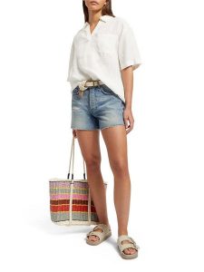 Scotch & Soda Szorty dżinsowe w kolorze błękitnym rozmiar: W25. Niebieskie szorty Scotch & Soda, bez wzorów, z bawełny, klasyczne, z podwyższonym stanem. Za 141,19 zł.