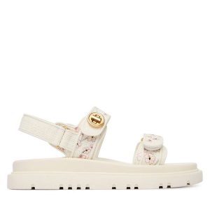 Sandały Aldo. Białe sandały ALDO, bez wzorów, bez obcasa, na płaskiej podeszwie, bez zapięcia. Za 549,99 zł.