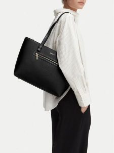 MEXX Torebka CEO-MEXX-S-010-10 Czarny. Czarne shopper bag Mexx, bez wzorów, ze skóry, bez dodatków. Za 229,99 zł.