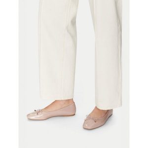 Baleriny JENNY. Czerwone balerinki Jenny, bez wzorów, bez obcasa, bez zapięcia. Za 79,99 zł.