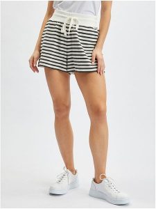 Orsay Szorty w kolorze kremowo-czarnym rozmiar: S. Brązowe szorty Orsay, bez wzorów, z podwyższonym stanem. Za 56,99 zł.