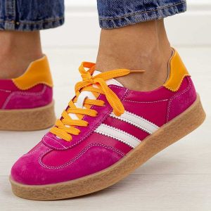 Fuksja skórzane półbuty damskie S.Barski 7059. Czerwone półbuty S.BARSKI, na jesień, bez wzorów, z jeansu, bez obcasa, na płaskiej podeszwie, bez zapięcia. Za 249,00 zł.