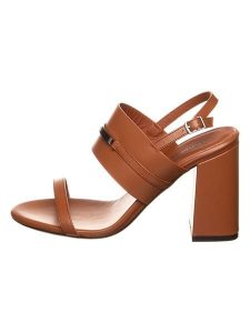 Calvin Klein Skórzane sandały w kolorze jasnobrązowym na obcasie rozmiar: 38. Brązowe sandały Calvin Klein, bez wzorów, z otwartym noskiem, bez obcasa, na koturnie, bez zapięcia. Za 304,99 zł.