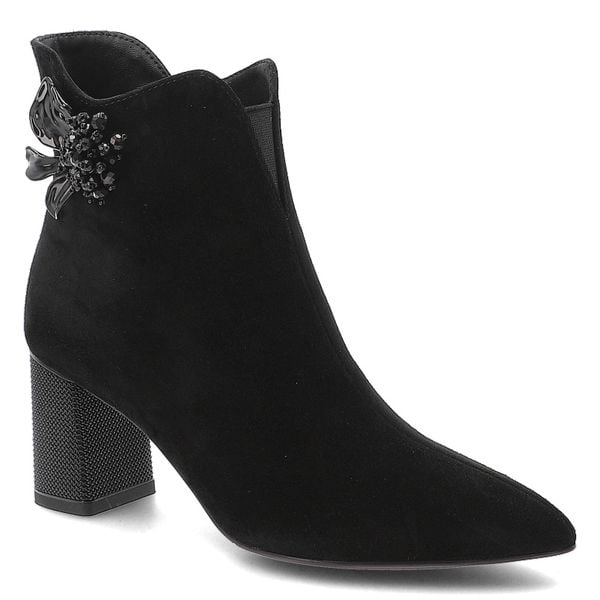 Czarne Botki S.Barski Eleganckie Obuwie Damskie Z Broszką. Czarne botki S.BARSKI, z aplikacjami, ze szpiczastym noskiem, bez obcasa, na obcasie, bez zapięcia. Za 365,99 zł.