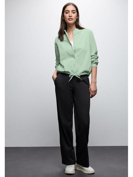 Cecil Bluzka w kolorze jasnozielonym rozmiar: 34. Zielone bluzki Cecil, bez wzorów, bez kołnierzyka, bez ramiączek. Za 123,25 zł.