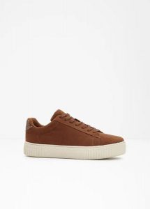 Sneakersy. Brązowe buty sportowe bonprix, bez wzorów, bez zapięcia. Za 149,99 zł.