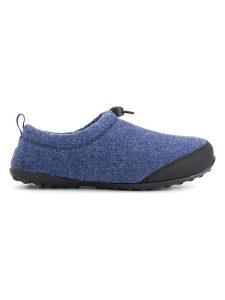 TRAVELIN' Kapcie "Back2Home" w kolorze niebieskim rozmiar: 42. Niebieskie kapcie Travelin', bez wzorów, z materiału. Za 169,67 zł.