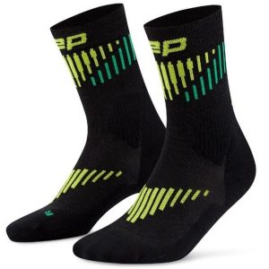 Damskie skarpetki kompresyjne do połowy łydki sportowe z wełną Merino Core. Czarne skarpetki CEP, bez wzorów, z elastanu. Za 69,00 zł.