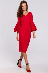 Sukienka elegancka ołówkowa z bufiastymi rękawami czerwona. Czerwone sukienki Makover, na imprezę, l, z aplikacjami, z elastanu, eleganckie, bez kołnierzyka, bez ramiączek, midi, dopasowane. Za 309,00 zł.