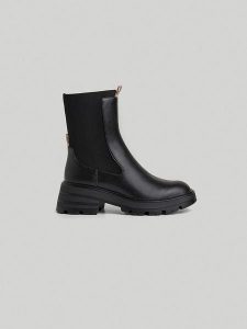 Pepe Jeans FOOTWEAR Sztyblety "Soda Plus" w kolorze czarnym rozmiar: 39. Czarne buty sportowe Pepe Jeans FOOTWEAR, bez wzorów, z jeansu, bez zapięcia. Za 286,45 zł.
