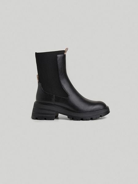 Pepe Jeans FOOTWEAR Sztyblety "Soda Plus" w kolorze czarnym rozmiar: 39. Czarne buty sportowe Pepe Jeans FOOTWEAR, bez wzorów, z jeansu, bez zapięcia. Za 195,06 zł.