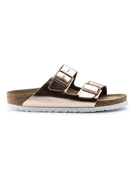 Birkenstock Skórzane klapki "Arizona" w kolorze różowozłotym rozmiar: 41. Różowe klapki Birkenstock, bez wzorów, z otwartym noskiem, bez obcasa. Za 416,30 zł.