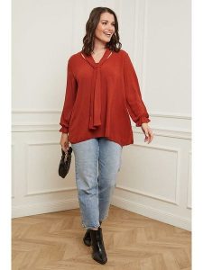 Curvy Lady Bluzka w kolorze czerwonobrązowym rozmiar: 48/50. Czerwone bluzki Curvy Lady, bez wzorów, klasyczne, bez kołnierzyka, bez ramiączek. Za 70,24 zł.