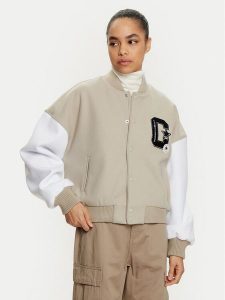Converse Kurtka bomber Retro Varsity 10026772-A01 Beżowy Relaxed Fit. Brązowe kurtki Converse, l, bez wzorów, z syntetyku, bez kaptura. Za 589,99 zł.