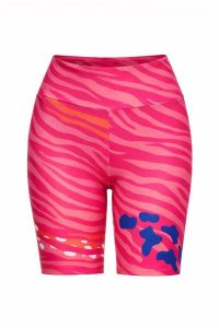 Legginsy sportowe damskie biker DEEP TRIP Juicy. Legginsy DEEP TRIP, bez wzorów, z elastanu, z podwyższonym stanem. Za 229,00 zł.