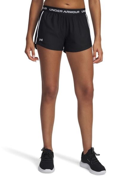 Under Armour Szorty funkcyjne w kolorze czarnym rozmiar: M. Czarne spodenki sportowe Under Armour, m, bez wzorów, z materiału, outdoorowe. Za 104,64 zł.