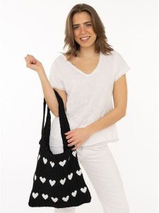 Zwillingsherz Torebka w kolorze czarnym rozmiar: onesize. Czarne shopper bag Zwillingsherz, bez wzorów, z materiału, na ramię, bez dodatków. Za 60,99 zł.