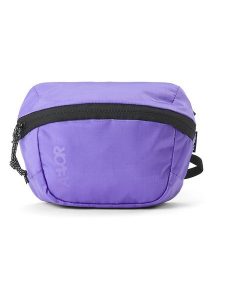 AEVOR Saszetka "Move" w kolorze fioletowym - 21 x 14 x 7 cm rozmiar: onesize. Różowe nerki i saszetki AEVOR, bez wzorów, z materiału. Za 60,99 zł.