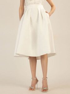 APART Spódnica w kolorze kremowym rozmiar: 46. Brązowe spódnice Apart, bez wzorów, midi. Za 195,99 zł.