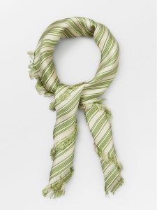 Becksöndergaard Jedwabna chusta "Dodera" w kolorze kremowo-zielonym - 65 x 65 cm rozmiar: onesize. Brązowe apaszki i chusty Becksöndergaard, bez wzorów, z jedwabiu. Za 191,42 zł.