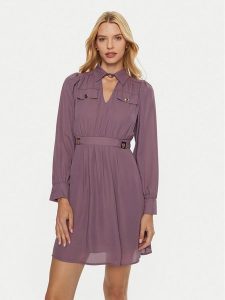 Artigli Sukienka codzienna ACAB000482 Fioletowy Regular Fit. Fioletowe kombinezony Artigli, bez wzorów, z syntetyku, bez kołnierzyka, bez ramiączek. Za 429,99 zł.