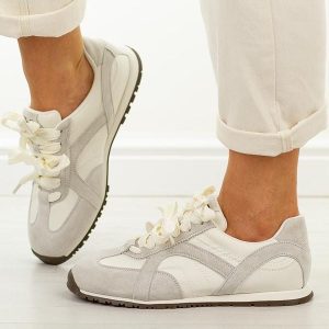 Szare skórzane półbuty damskie Vinceza 86427. Szare półbuty VINCEZA, na jesień, bez wzorów, z jeansu, z okrągłym noskiem, bez obcasa, na płaskiej podeszwie, bez zapięcia. Za 249,00 zł.