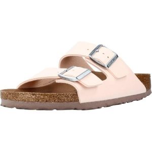 Klapki damskie Birkenstock Arizona Vegan BF. Czerwone klapki Birkenstock, bez wzorów, z materiału, bez obcasa. Za 378,95 zł.