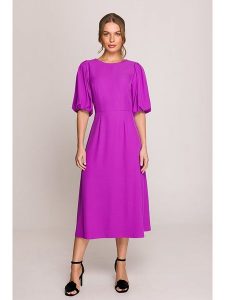 Stylove Sukienka w kolorze fioletowym rozmiar: M. Różowe sukienki Stylove, m, bez wzorów, bez kołnierzyka, bez ramiączek, maxi. Za 219,60 zł.