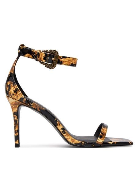 Versace Jeans Couture Sandały 80VA3S76 ZS366 G89 Czarny. Czarne sandały Versace Jeans Couture, bez wzorów, z jeansu, bez obcasa, na szpilce, bez zapięcia. Za 561,99 zł.