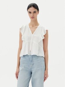 ONLY Bluzka Rian 15349090 Biały Regular Fit. Białe bluzki ONLY, xs, bez wzorów, ze lnu, bez kołnierzyka, bez ramiączek. Za 99,99 zł.