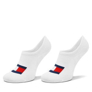 Stopki Tommy Hilfiger. Białe skarpetki TOMMY HILFIGER, bez wzorów. Za 59,99 zł.
