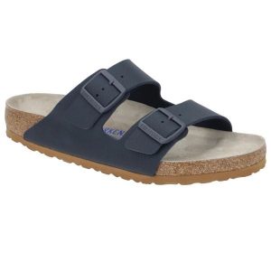 Klapki unisex Birkenstock Arizona Regular. Niebieskie klapki Birkenstock, bez wzorów, z materiału, bez obcasa. Za 277,00 zł.