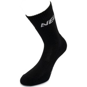 Wysokie skarpetki Nell Multisport Czarne. Czarne skarpetki ENELL, bez wzorów. Za 111,99 zł.