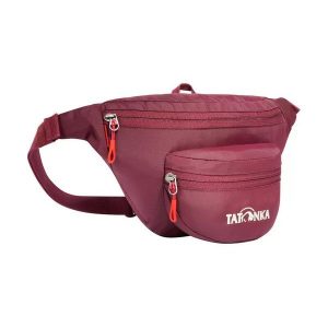 Nerka Tatonka Funny Bag S. Czerwone nerki i saszetki Tatonka, bez wzorów. Za 129,99 zł.